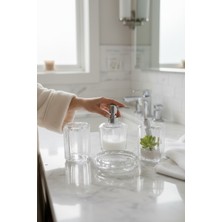 Feyza Design Parlak ve Şeffaf Akrilik Kristal Banyo Seti, Şıklık ve Temizlik Sunar