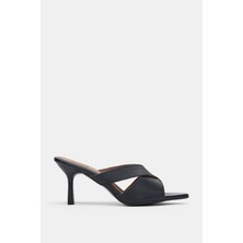 Selin Shoes Ravion Hakiki Deri Asimetrik Kesim Ince Topuklu Kadın Terlik- Siyah