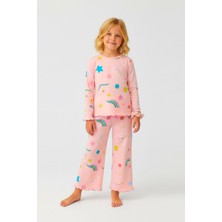 Bunny Hopp Gökkuşağı Desenli %100 Pamuklu Kız Çocuk Pijama Takımı - Toka Aksesuarlı Mevsimlik Takım