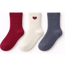 Solde 3’lü Set Bebek Pamuklu Günlük Çorap – Düz Renk & Kalp Detaylı, Kaliteli
