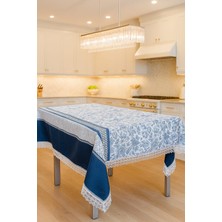 Rona Home Lüks Mavi Beyaz Çiçek Desenli Masa Örtüsü Dantel Detaylı Şık Ev Dekoratif Sofra Örtüsü.