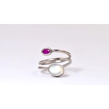 Doğaltaş Ay Taşı ve Yakut Yüzük – Denge, Tutku ve Aşk Enerjisi