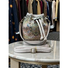 Büzgülü Sırt Çantası