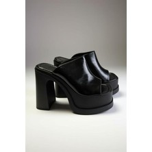 M&B COLLECT Kadın Marci Siyah Krışıkrugan Geniş Bantlı (12 cm ) Platform Topuklu Terlik 1001