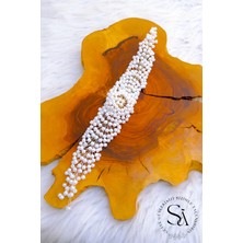 Tamamen Inci Boncuklar ile Yapılmış Şık ve Zarif Saç Aksesuarı