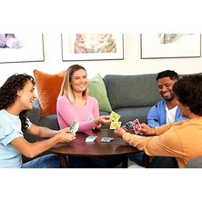 Games Uno Teams™ Kartlar Aile ve Arkadaşlarla Bir Araya Gelinen Akşamlara, Seyahatlere, Kamplara ve Partilere Yönelik Uno Teams Kart Oyunu HXT58