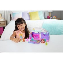 Pocket™ Muhteşem Karavan Polly Pocket Muhteşem Karavan, Bebek ve Evcil Hayvan Oyun Seti, Kamp ve Yiyecek Temalı Aksesuarlar, Seyahat Oyuncağı JCC32