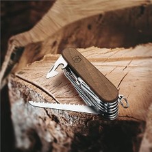 1.6791.63 Swisschamp Ceviz Ağacı Yüzeyli Çakı