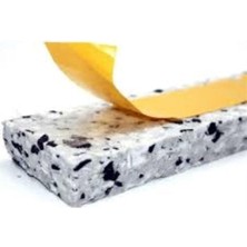 Adet Kapı Altı Izolasyon Süngeri Soğuk Kesici Toz Rüzgar Önleyici Isı Yalıtımı Sağlayan Sünger