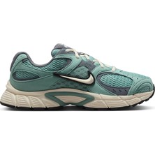 Nike W V5 Rnr Kadın Spor Ayakkabı – Y2K Retro Tasarım Lifestyle Sneaker