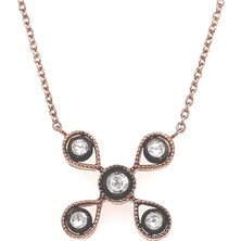 Zümrüt Sarraf 8 Ayar Altın 0.17 Ct Elmas Çiçek Desenli Kolye