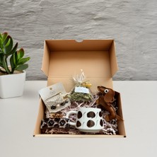 Cihania Store Özel Tasarım Kadın Hediye Kutusu – Doğum Günü & Sürpriz Hediye Seti (Farklı Konseptler)