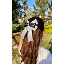 Kirpi Toka 29 Ekim ve 10 Kasım Atatürk'ü Anma Günü, Beyaz Atatürk Baskılı Kuyruklu Kız Çocuk Saç Tokası