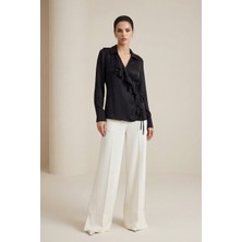 Setre Siyah Kruvaze Yaka Uzun Kollu Yaka Detaylı Bluz