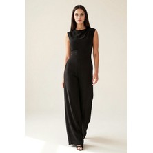 Setre Siyah Dökümlü Yaka Detaylı Tulum