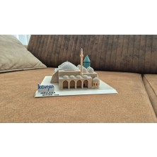 3yk.3d " Mevlana Türbe-Müze Maketi " 17*16*11 cm ( Zemin 21x20 cm) Ebadında