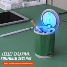 ŞüsCarOto Aksesuar Üniversal Kahve Bardağı Görünümlü LED Işıklı Yanmaz Koku Geçirmez Oto Küllük Dumansız Sızdırmaz Kapaklı Araç Içi Küllük Araba Küllüğü Yeşil Beyaz