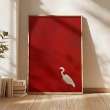 Ninastore Koyu Kırmızı Zemin Üzerinde Beyaz Balıkçıl Kuşu, Zarif Kuş Illüstrasyonu, Minimalist Vahşi Yaşam Duv