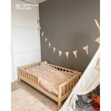 BRK Design Montessori Ahşap Çocuk Yatağı Ayaklı – Doğal Masif Çam Korkuluklu Çocuk Karyolası