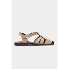 Nişantaşı Shoes Bird Rome Bej Süet Hakiki Deri Toka Detay Düz Taban Kadın Sandalet