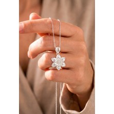 Silvera Telkari 925 Ayar Gümüş Zambak Çiçeği Elişi Midyat Telkari Kolye ST413