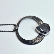 Doğaltaş Safir Taşı Gümüş Kolye (Özel Seri)