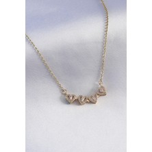 Clariss 316L Çelik Gold Renk Açılır Zirkon Taşlı Yonca Model Kadın Kolye