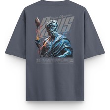 Overoz Zeus Sırt Baskılı Yarı Oversize Unisex Füme Tshirt 1405