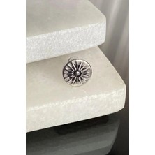 Jaida Moda Unisex Gümüş Cerrahi Çelik Güneş Kalkan Figür Helix Lobe Piercing