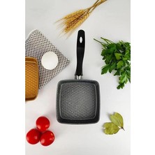 Mini Granit Sos Tavası, Uzak Doğu Omlet ve Sos Hazırlama Tavası, Yapışmaz ve Dayanıklı Yüzeyli Şık Pişirme Tavası (Kare)