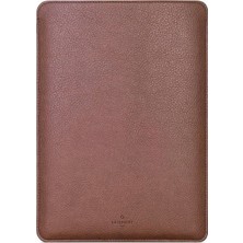 Hype Store Onecovery | Macbook Pro 16" Inç [2021-2024] - Su Geçirmez Deri Laptop Kılıfı (Koyu Kahverengi)