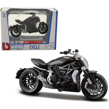 Ducati Xdiavel S 1/18 Model