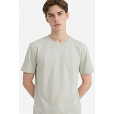 DeFacto New Regular Fit %100 Pamuk Basic Tişört V7699AZ26SP