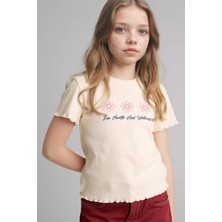 DeFacto Slim Fit Bisiklet Yaka Baskılı Fitilli Kısa Kollu Tişört Kız Çocuk B6689A826SM