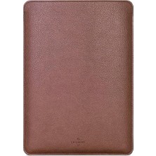Pro 13" Inç [2016-2024] ve Macbook Air 13" Inç [2020-2024] - Su Geçirmez Deri Laptop Kılıfı (Koyu Kahverengi)
