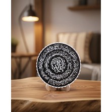 Epilons Ayetel Kürsi Siyah Zemin Üzeri Beyaz Yazılı Şık Masaüstü Pano