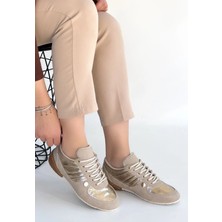 Twinsies E-Pazar Jawen Bej Nubuk Gold Detaylı Spor Ayakkabı