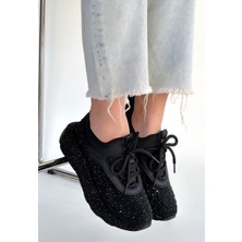 Calperia Rimay Siyah Cilt Boncuk Işlemeli Spor Ayakkabı - Lisinya