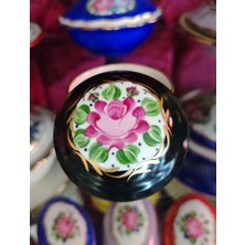 Manushum El Boyama Porselen Kapaklı Yuvarlak Lokumluk-Siyah