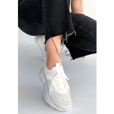 Tp Rimay Beyaz Cilt Boncuk Işlemeli Spor Ayakkabı - Lisinya