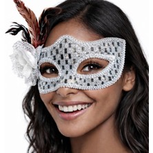 Aksiyon Global Gümüş Renk Tüylü Balo Maskesi Kadın Parti Aksesuarı - Lisinya