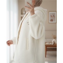 Modamorfo Kapşonlu Fermuarlı Kanguru Cepli Astarlı Peluş Mont -Ekru