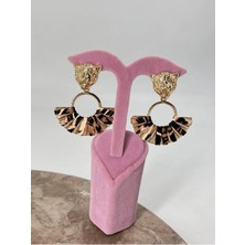 Cadde Dükkanı Kaplan Figürlü Sallantılı Leopar Desenli Halka Çelik Küpe