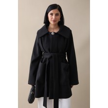 inStyle Düğme Detaylı Astarlı Siyah Kısa Kaban