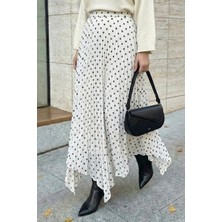 inStyle Puantiye Desen Asimetrik Beyaz Kırışık Şifon Etek