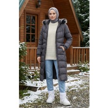 Sefa Merve Kürklü Kapüşonlu Kemerli Şişme Mont 6135-01 Gri