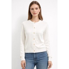 CGA Kadın Triko Düğmeli Beyaz Hırka Bisiklet Yaka Önü Gold Düğmeli Kolları Yırtmaçlı Basic Hırka