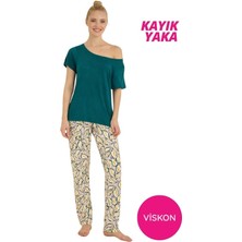 Seamlife Kadın Yeşil Yaprak Desenli Düğmesiz Kayık Yaka Viskon Düşük Omuz Kısa Kol Ev Giyim Homewear Pijama Takımı