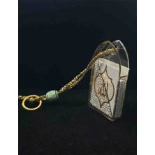 Sarıyer Silver Allah Yazıli Beyaz Renkli Mini Kur'an-I Kerim Sallantılı Boncuk Süslemeli Araç Dikiz Aynası Süsü