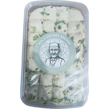 Baklava Dilim Antep Fıstıklı Helva